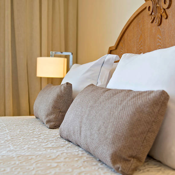 Kydon City Hotel Chania Executive Suite Old Town View 2